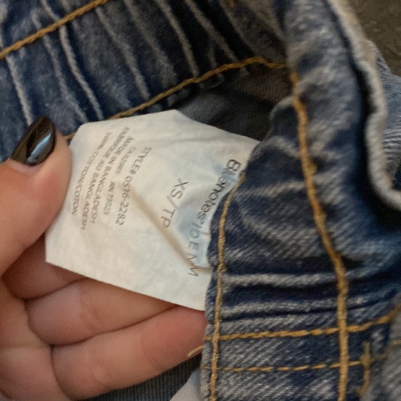 Bluenotes mom jean size XS - Picture 3 of 3